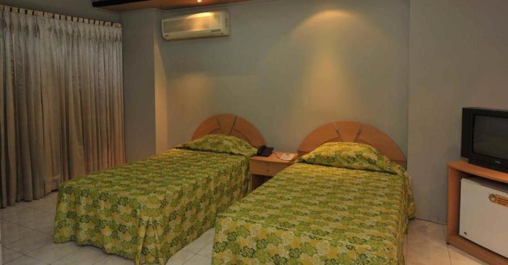 Hotel Tower Inn, Chittagong Exterior foto